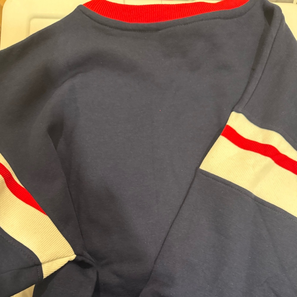 NEW Paddington Bear Womens Sweatshirt Sz Small NWT - Picture 3 of 4